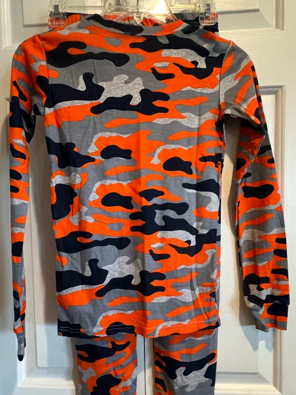 NWT🧡The Children’s Place 2 Piece Matching Orange Camo Kids Pajama Set